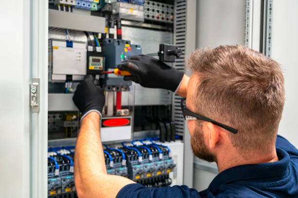 Best Commercial Electrician Services  in Edgewater, FL